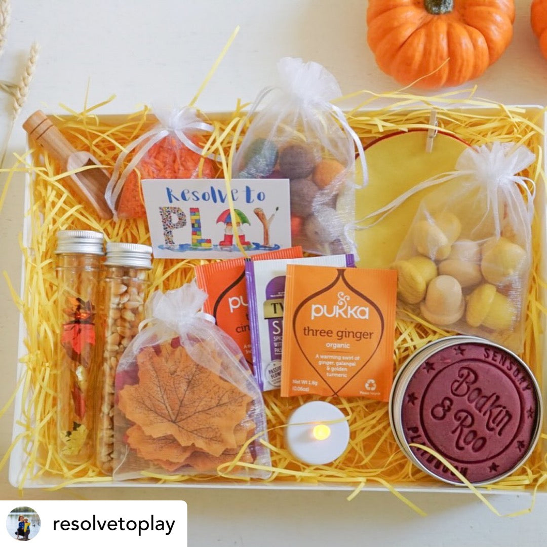 @resolvetoplay autumn moments play box in a WestonBoxes A4 Box
